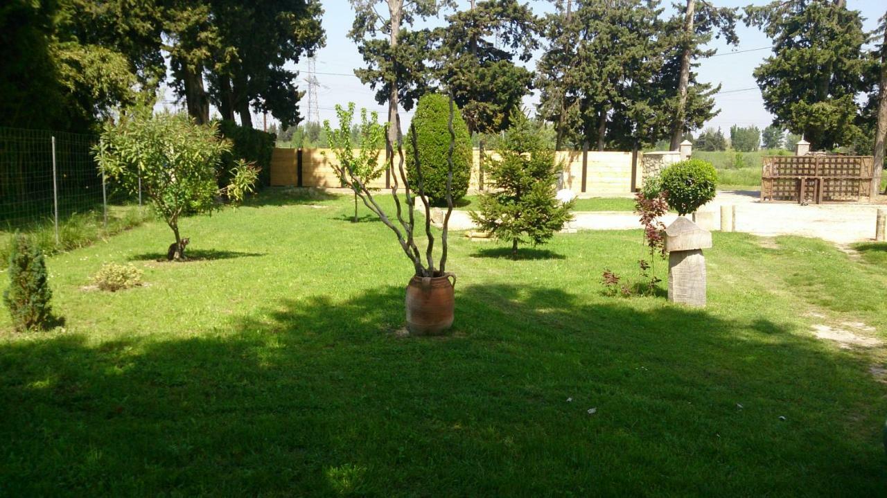 Mas Ribou Apartment Barbentane Exterior photo